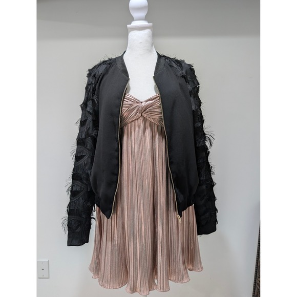 Seni & Cade Juniors' Rose Gold Metallic Pleated Knot Front Babydoll Prom Dress - Picture 16 of 16